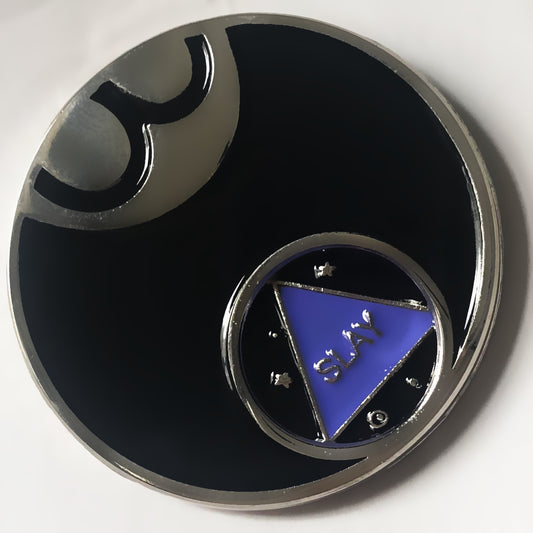 NYTC Magic 8 Ball Brooch